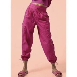 New ATHLETA x Alicia Keys High Waist Utility Pant Jogger Plus Size 22 Pink Nylon